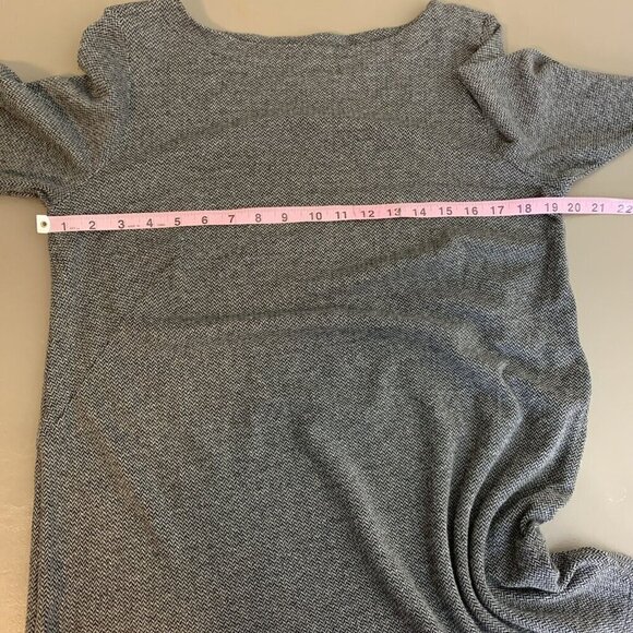 J. Jill Ponte Knit Tunic Top Womens Size M Gray Herringbone Boat Neck 3/4 Sleeve - Picture 13 of 15